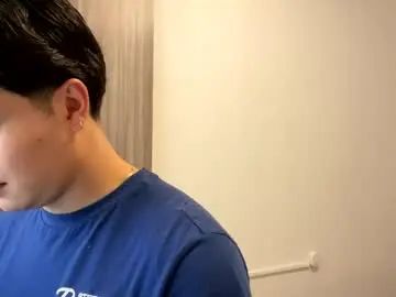 Gay sex chat with goldenknight33 - camgaychat.com - Britain