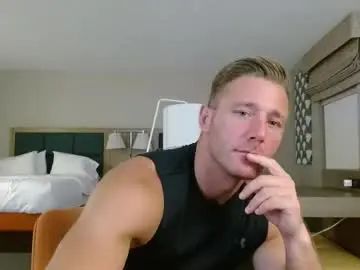 Gay sex chat with nieky80 - camgaychat.com - Britain