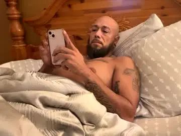 Gay sex chat with gantaz1111 - camgaychat.com - Britain