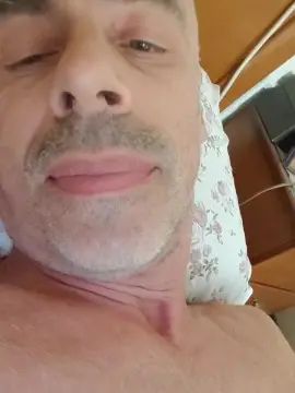 Gay sex chat with totikasexy6969 - camgaychat.com - Greece