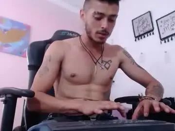 Gay sex chat with marcus_or_ - camgaychat.com