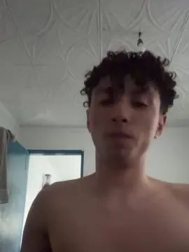 Gay sex chat with Littlebodys - camgaychat.com - Portugal