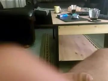 Gay sex chat with marijan321144 - camgaychat.com - Britain