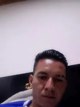 Gay sex chat with tamu8 - camgaychat.com - Spain