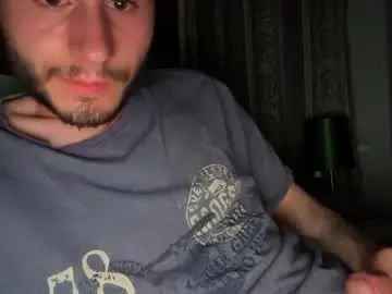 Gay sex chat with livefantesy4 - camgaychat.com - Britain