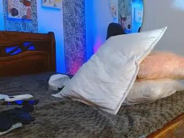 Gay sex chat with valentino_fs - camgaychat.com - Britain