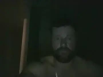 Gay sex chat with dadahard1 - camgaychat.com - Britain
