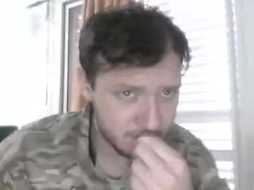 Gay sex chat with willyd2212 - camgaychat.com - Britain
