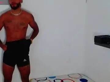 Gay sex chat with kerian_cooper - camgaychat.com - Britain