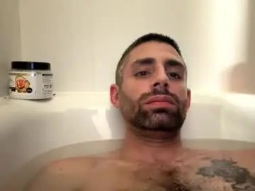 Gay sex chat with vikxx93 - camgaychat.com - Britain