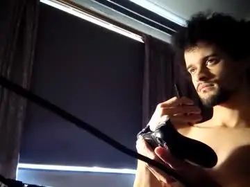 Gay sex chat with lahdre1 - camgaychat.com - Britain