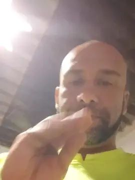 Gay sex chat with Degravata2 - camgaychat.com - Portugal