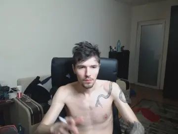 Gay sex chat with awesome_justin - camgaychat.com - Britain