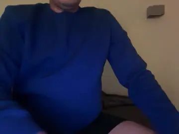 Gay sex chat with uncutedaustria - camgaychat.com - Britain