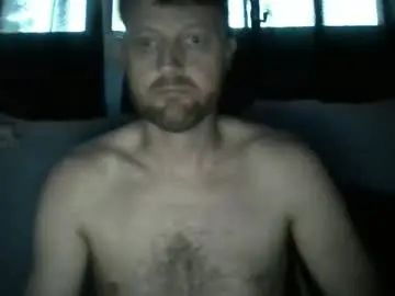 Gay sex chat with hornydl32 - camgaychat.com - Britain