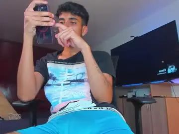 Gay sex chat with jei_cox - camgaychat.com - Britain