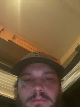 Gay sex chat with Highonlife420 - camgaychat.com - Britain