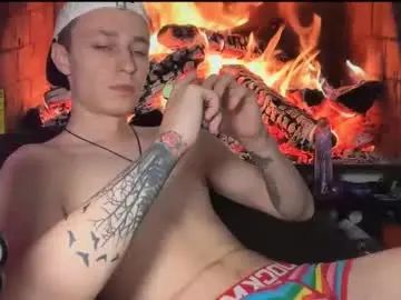 Gay sex chat with da_danya - camgaychat.com - Russia