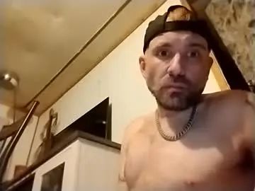 Gay sex chat with allitrunnin - camgaychat.com - Britain