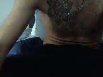 Gay sex chat with james_blade21 - camgaychat.com - Britain