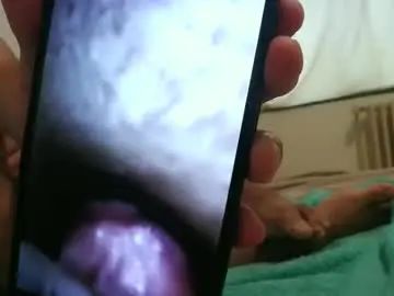 Gay sex chat with coucou10000zzz - camgaychat.com - France