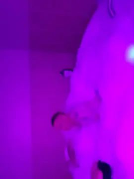 Gay sex chat with DaddynBaby99 - camgaychat.com - Britain