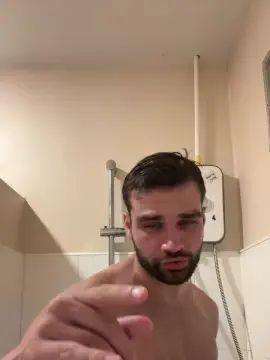 Gay sex chat with mitchyouridol - camgaychat.com - France