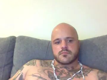 Gay sex chat with iacomussi - camgaychat.com - Portugal