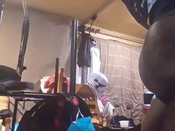 Gay sex chat with Traterscorpiox - camgaychat.com - Britain