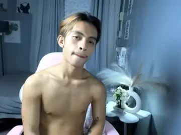 Gay sex chat with boy_cuticed - camgaychat.com - Britain