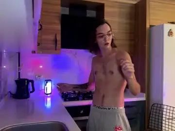 Gay sex chat with bigbabychef - camgaychat.com - Britain