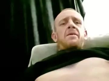 Gay sex chat with dgnr8q - camgaychat.com - Britain