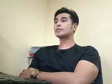 Gay sex chat with timbrezamaycel474 - camgaychat.com - Britain