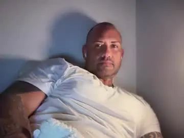 Gay sex chat with seductivesamantha23 - camgaychat.com - Britain
