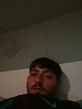 Gay sex chat with Andrehot91 - camgaychat.com - Italy