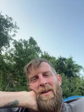 Gay sex chat with Justlooking0527 - camgaychat.com - Britain