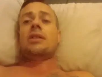 Gay sex chat with ianhaddon99 - camgaychat.com - Britain
