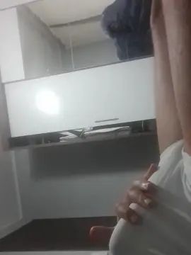 Gay sex chat with Edjunior22 - camgaychat.com - Portugal