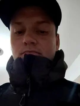 Gay sex chat with Ronaldoo91 - camgaychat.com - Spain