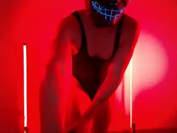 Gay sex chat with CoolMaskBoy - camgaychat.com - Spain
