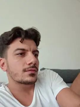 Gay sex chat with FainaPazz - camgaychat.com - Italy