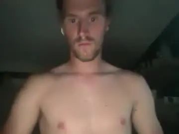 Gay sex chat with gregm0419 - camgaychat.com - Britain