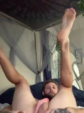 Gay sex chat with luxlee8989 - camgaychat.com - Britain