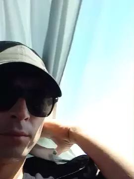 Gay sex chat with Morais90 - camgaychat.com - Britain