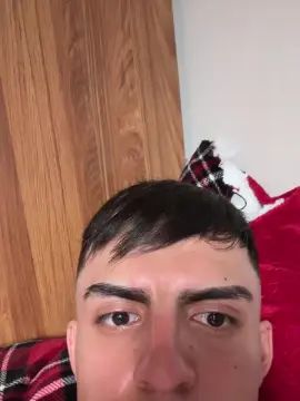 Gay sex chat with danielh_xxxx - camgaychat.com - Spain