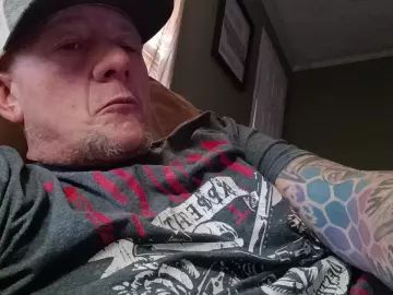 Gay sex chat with Whosyurdaddy - camgaychat.com - Britain
