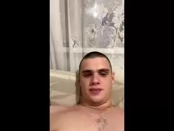 Gay sex chat with james00green - camgaychat.com - Britain