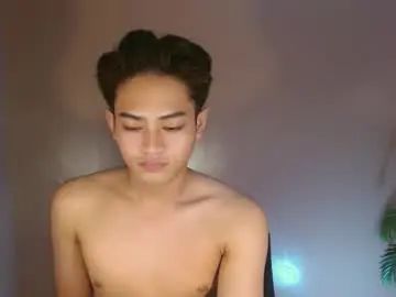Gay sex chat with asiantopfuckerx - camgaychat.com - Britain