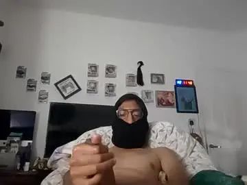 Gay sex chat with daddylong09 - camgaychat.com - Britain