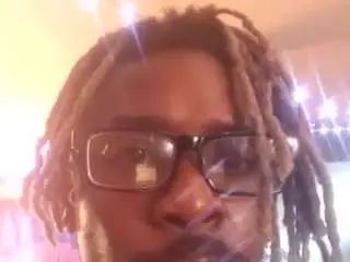Gay sex chat with brad02886 - camgaychat.com - Britain